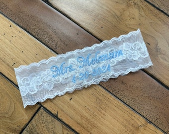Personalized Embroidered White Lace Wedding Garters, Something Blue Garter for Brides, Monogrammed Mrs Last name Garter