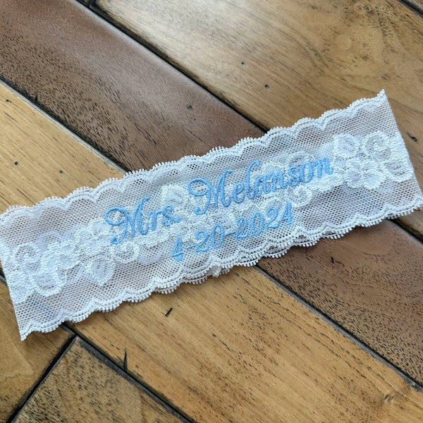 Personalized Embroidered White Lace Wedding Garters, Something Blue Garter for Brides, Monogrammed Mrs Last name Garter