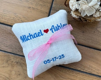 Custom Ring Bearer Pillow in White Linen, Embroidered Square Wedding Ring Pillow, Personalized 5x5 Inches Ring Holder with Ribbon