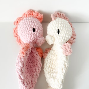 Sirena Seahorse Crochet Pattern, Ocean animal, mermaid, snuggle toy, Snuggler, Lovey
