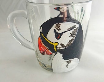 Handgeschilderde glazen mok papegaaiduiker, papegaaiduikermok, cadeau koffieliefhebbers, cadeau theeliefhebbers, papegaaiduikerkunst, papegaaiduikerdecor, unieke mok, zeevogelmok