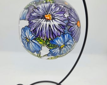 Handbeschilderde theelichthouder met standaard, geboortebloemen van september: morning glory en aster, handbeschilderd glas, glaskunst, Moederdag
