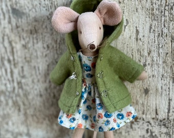 Fits Maileg mama mouse: green fleece jacket and flowered dress