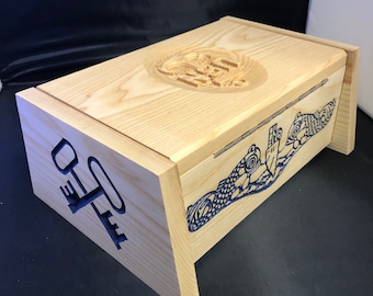 US Navy Fleet Marine Force Gift Box 9.5x13 Great for Gifts, Retirements, Promotion or anytime, Simply Beautiful.