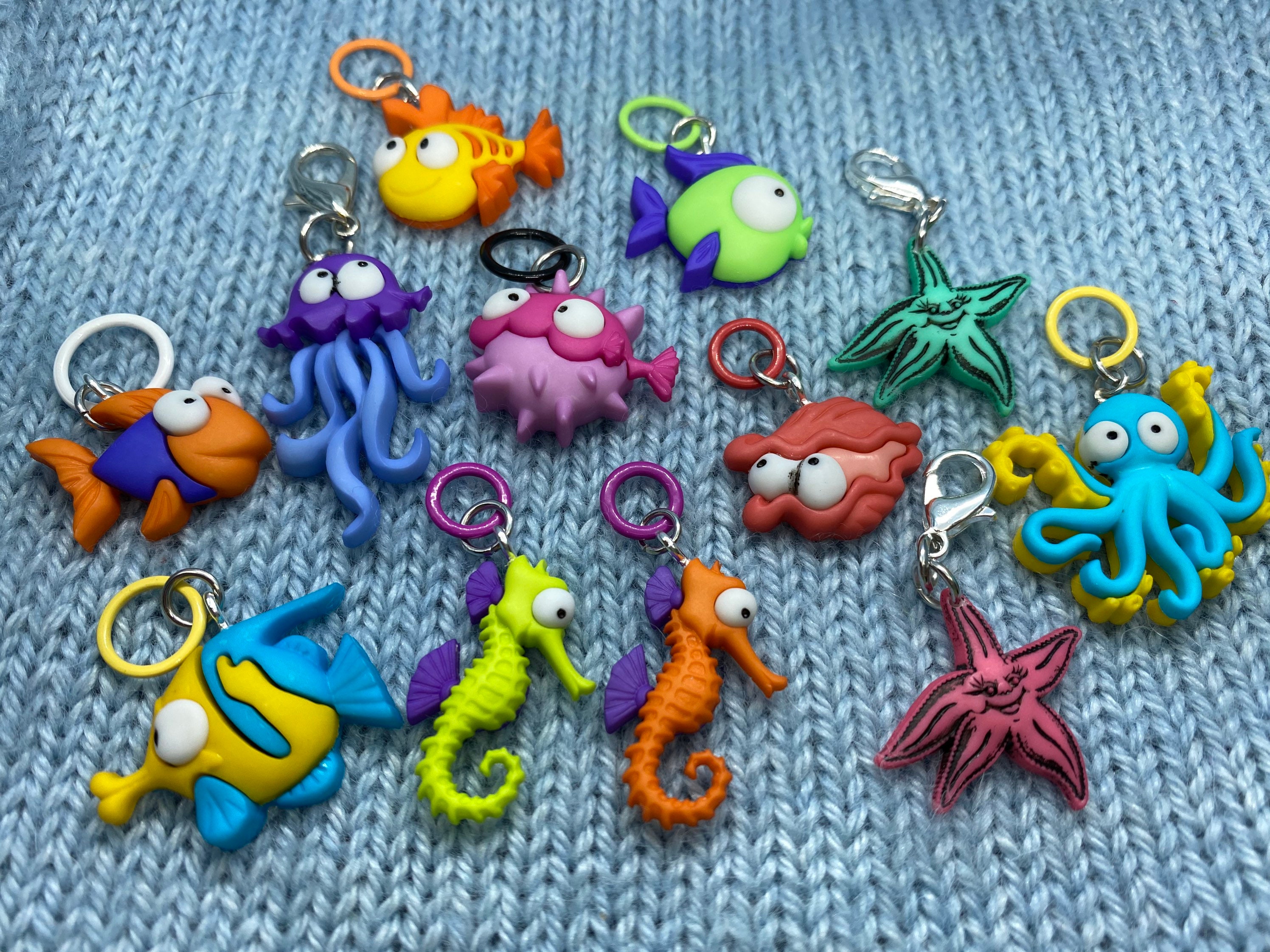 Stitch Markers - Sealed with a Kiss