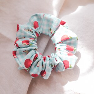Apple Hair Scrunchie: Teacher Appreciation Gift with Favor Card image 5