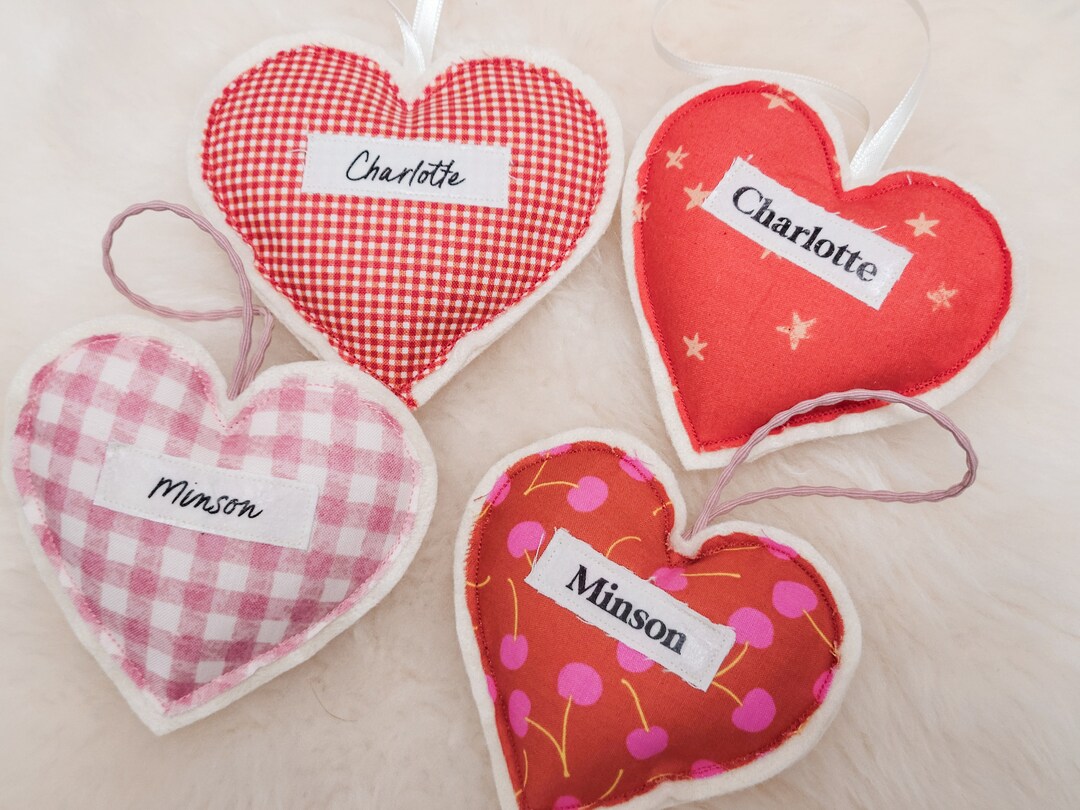valentine-s-day-name-tags-fabric-heart-name-tags-personalized-valentines-day-ornament