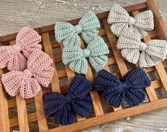 Crochet Hair Bows / Toddler Bows / Hair Clips / Girl Hair Bows