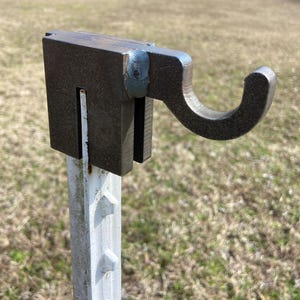 Magnum Target AR500 Hardened Steel Shooting Target T-Post Hook-1pc NRA Metal Gong Range Target - TPH1AR500
