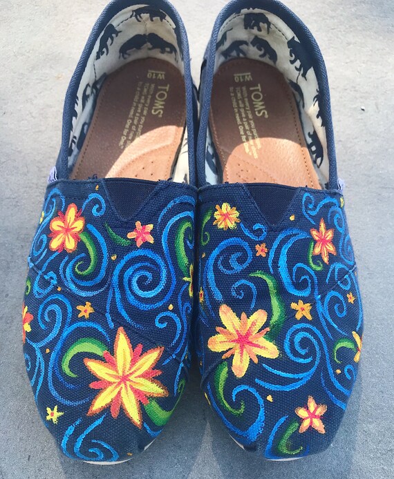 Dragon Handpainted Canvas Shoes (Vans, Converse, Toms, Keds) Dragon Handpainted Canvas Shoes (Vans, Converse, Toms, Keds)