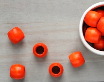 17x16mm ORANGE WOODEN BEADS || 5/8 Inch Round || Barrel || Vintage Macrame Bead