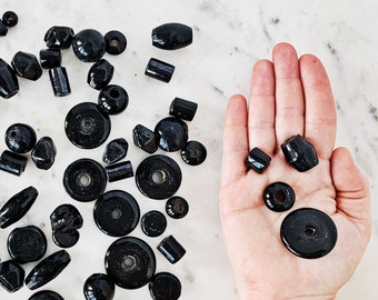 10 Pieces || 10-35mm OPAQUE GLASS BEADS || Black || Variety of Shapes and Sizes