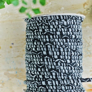 6mm CLOTH CORD || 150 Foot Rolls || Geometric Pattern || Black and White Rope || Macrame Crafts Jewelry Lanyards Basketry