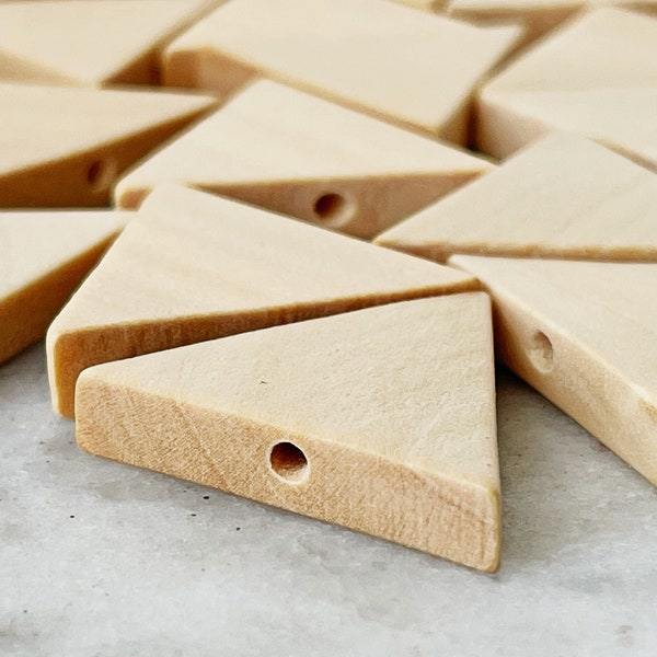 24mm TRIANGLE WOODEN BEADS || 0.94 Inch || Flat Wood Bead || 2mm Hole || Unfinished || Packs of 10, 20, & 40