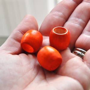 17x16mm ORANGE WOODEN BEADS || 5/8 Inch Round || Barrel || Vintage Macrame Bead