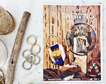 Off The Loom Weaving || How-To Instruction Guide || Vintage 1977 || 17 Weaving Projects