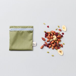 Trio Montagne Reusable sandwich and snack bags Reusable snack and sandwich zipper bags image 4