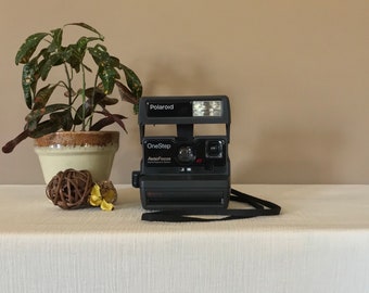 Working Polaroid One Step Instant Camera / One Step Close Up / Vintage Instant Camera / Polaroid Instant Camera / Vintage Polaroid Camera