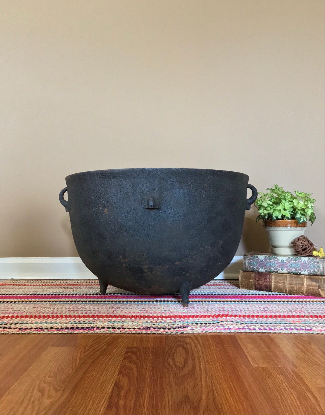 Large Cast Iron Cauldron / Antique Cauldron No. 15 / Black Etsy