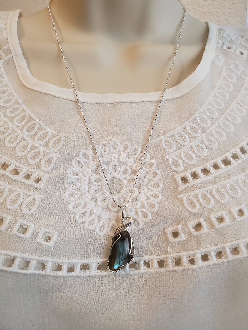 Aaa Grade Peacock Blue Enhances Psychic Abilities Stone of Protection and Magic Labadorite Wire-wrapped Pendant Boho Healing Crystal