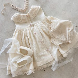 ナスタシア リネン セット、女の子のドレス、ベビー服、女の子のリネン服、女の子の洗礼服、洗礼服、ドレス、ボンネット