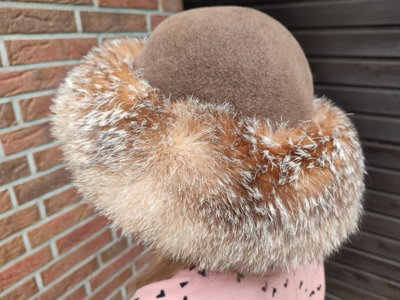 Hat with fox fur trim, vintage - image 3
