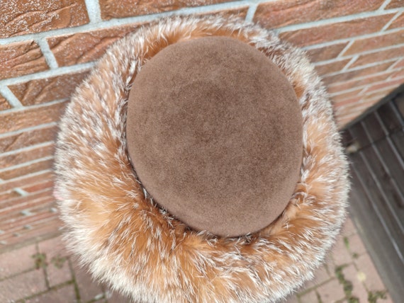 Hat with fox fur trim, vintage - image 4