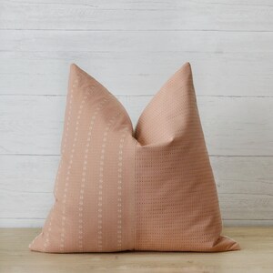 Zhoua Pillow Cover