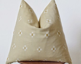 Anya Woven Pillow Cover