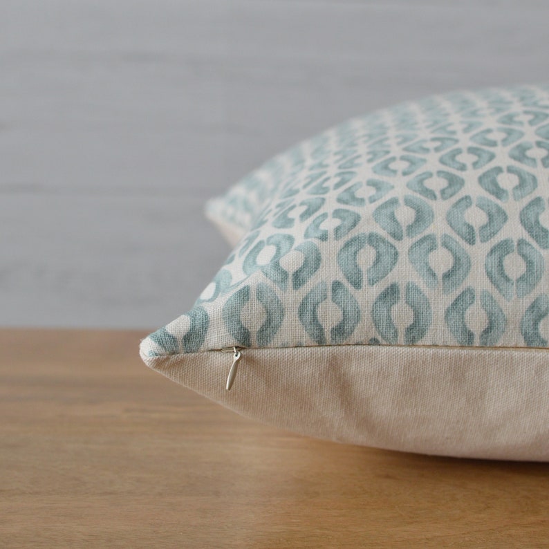 Lin Pillow Cover