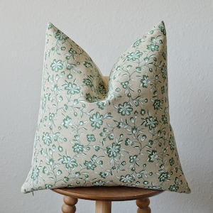 Samode Floral Pillow Cover