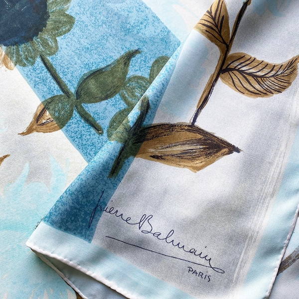 PIERRE BALMAIN Paris Vintage Seidenschal Seidenschal Foulard Quadrat in Blau, Weiß, Grau, Braun und Grün mit Blumen