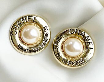 CHANEL Vintage Cambon Brooch 31 RUE CAMBON Logo Gold Women s