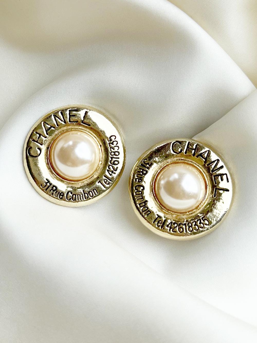 CHANEL Paris Vintage Goldplated Clip on Earrings With Faux CHANEL Paris Vintage Goldplated Clip on Earrings With Faux