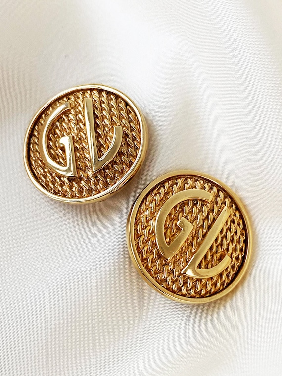 GUY LAROCHE Paris vintage round gold goldplated c… - image 1