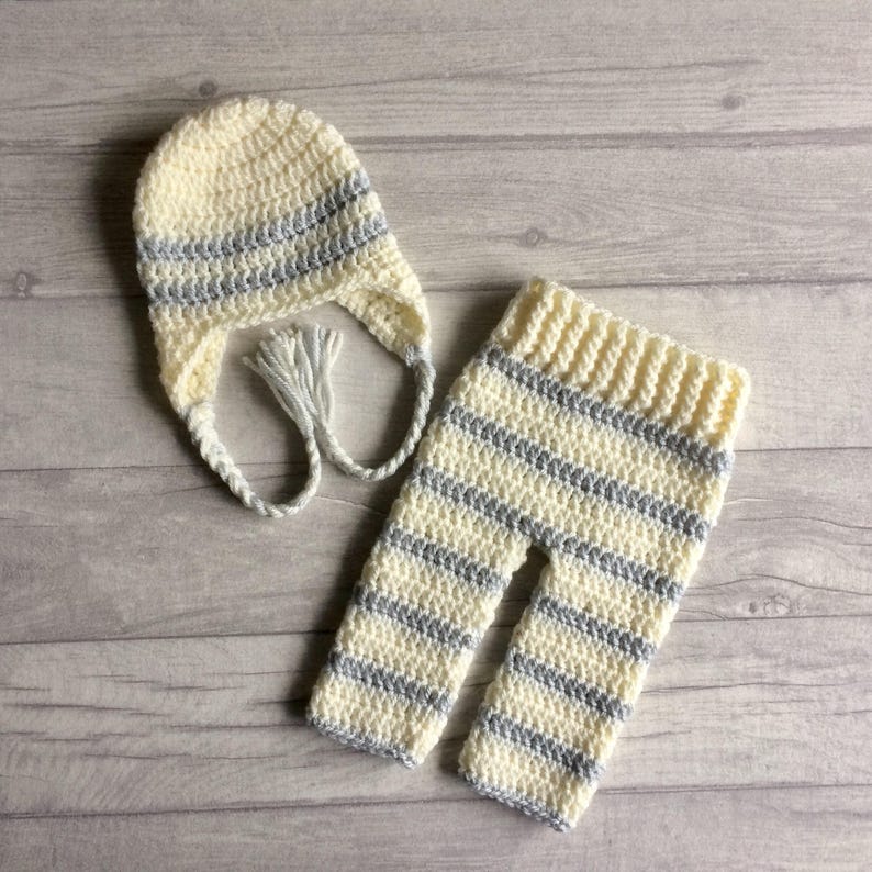 Newborn Crochet Knit Beanie Hat Matching Shorts Set Photo Prop Baby Shower Gift