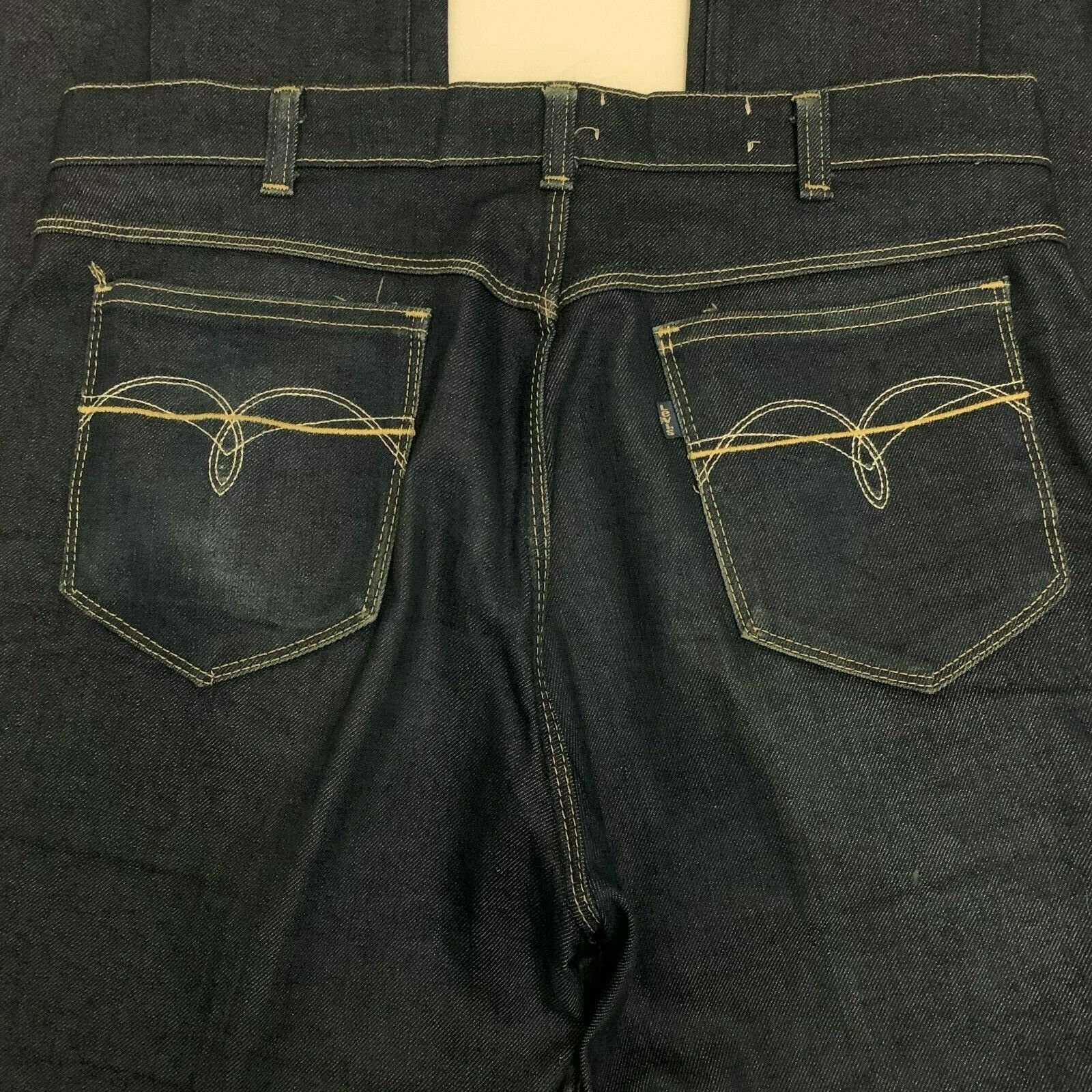 Vintage Levis Jeans 34 X 34 Dark Wash 