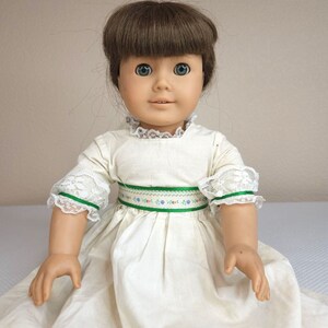Vintage Mid 90s Pleasant Co American Girl Molly Doll Gray Eyes Tan Body