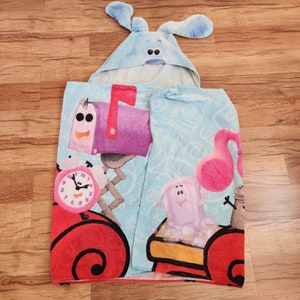 Vintage 90s Blues Clues Hooded Wrap Bath Towel Child Size
