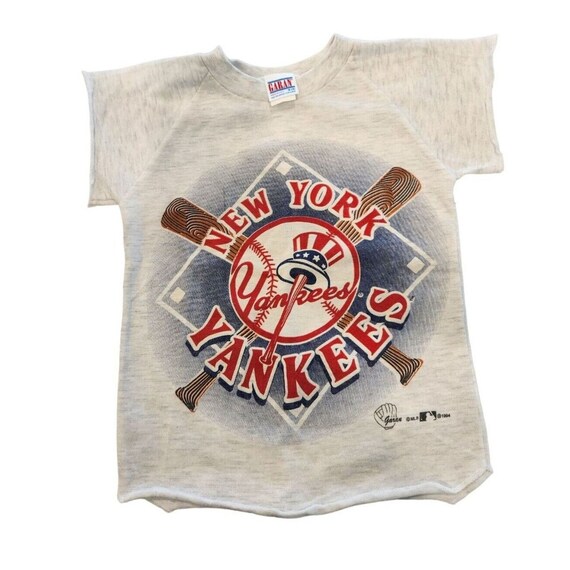 Vintage 90s NY Yankees Childs Grey Short Sleeve G… - image 1