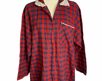 Camicia da notte in flanella di cotone vintage L Camicia da notte con bottoni in pizzo a quadri rossi Modest