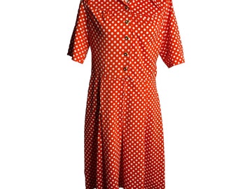 Abito camicia in maglia plissettata vintage anni '70 M con pois rossi e colletto a punta in poliestere