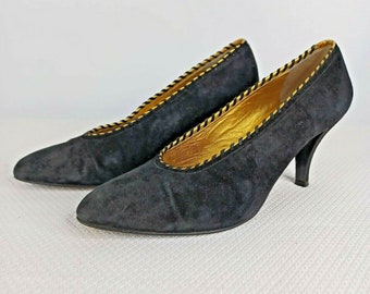 Vintage 80s Anne Klein Black Suede Shoes Pumps Heels Gold Braid Accent Size 8