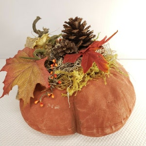 Primitive Artist Made Grungy Pumpkin Fall Harvest Pinecone Centerpiece Decor