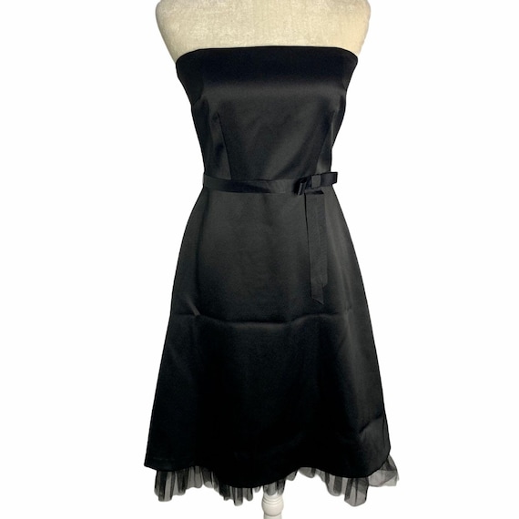90s strapless dress Vintage 90s off-white strapless v waist gown