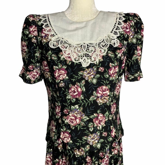 Vintage Floral Midi Dress M Black Short Sleeve La… - image 1