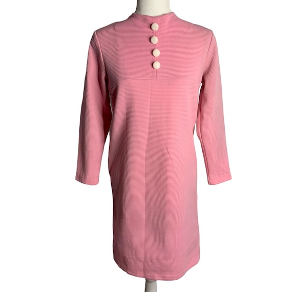 Vintage 60s Mod Shift Dress S Pink Ribbed Long Sleeve High Neck Zip Buttons