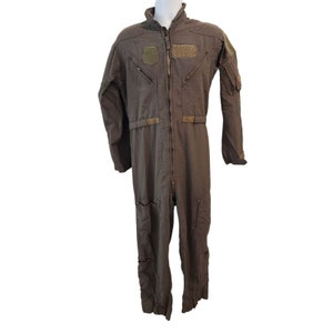 Military Green Flyers Coveralls CWU Size 40R USA Mechanic Suit USAF Vintage 70s