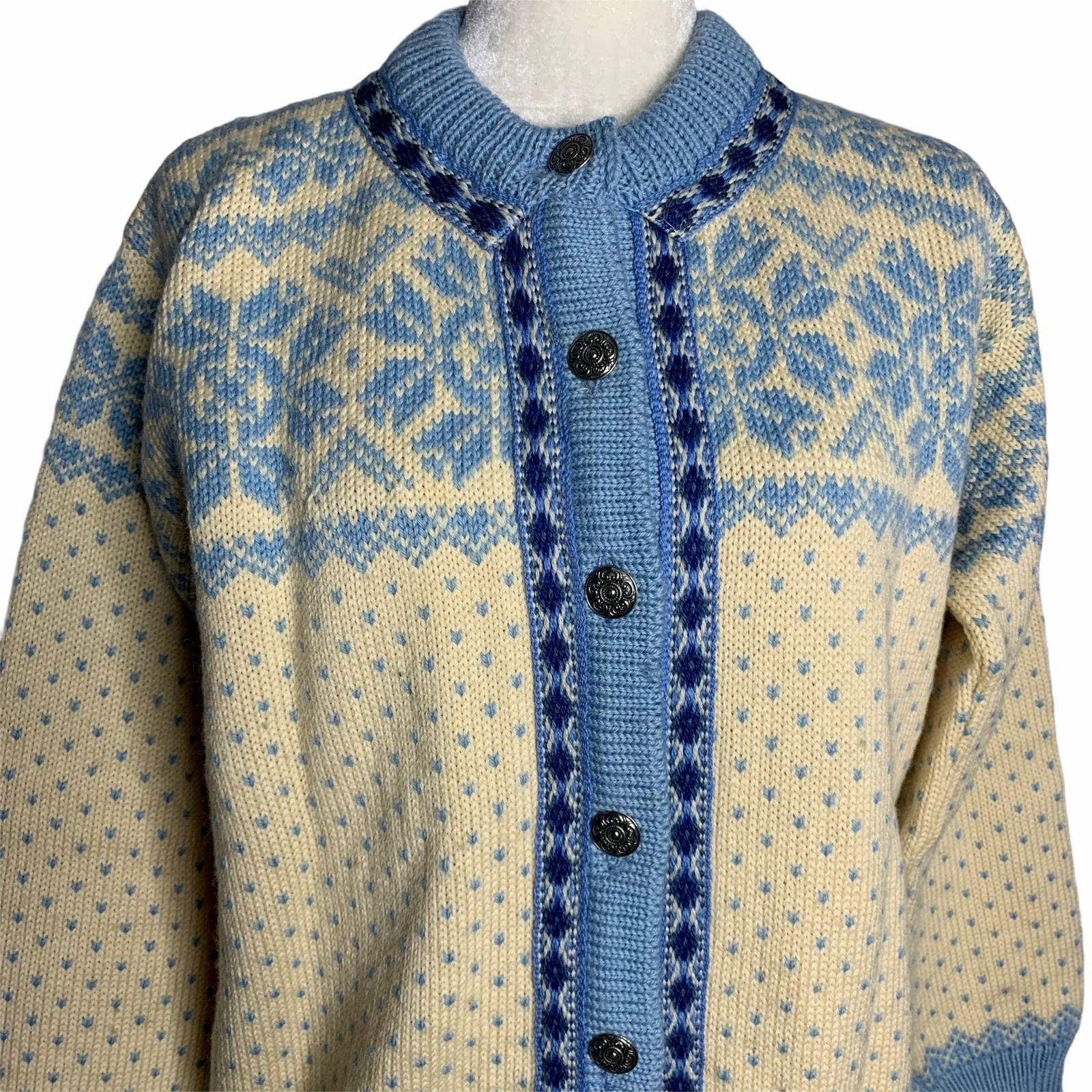 Vintage 60s Dale of Norway Cardigan Sweater XS Cream Knit Wool