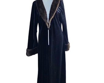 Vintage Y2K Victorias Secret Duster Robe Womens XS S Black Velour Faux Fur Trim